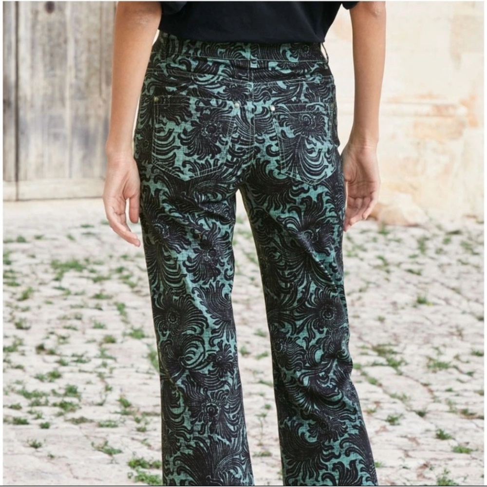 Peruvian Connection Women's Sz 6 Capri Pants